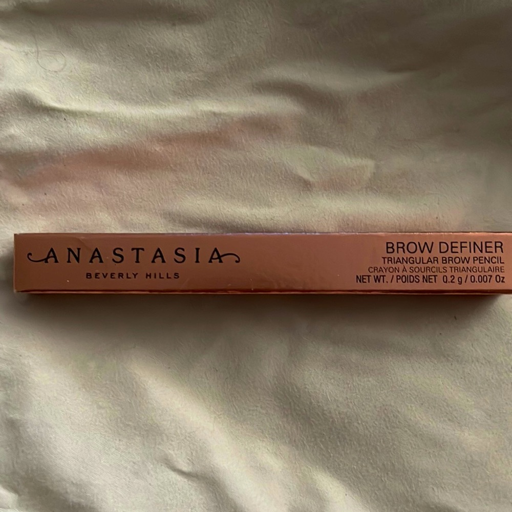 Anastasia Beverly Hills Brow Definer